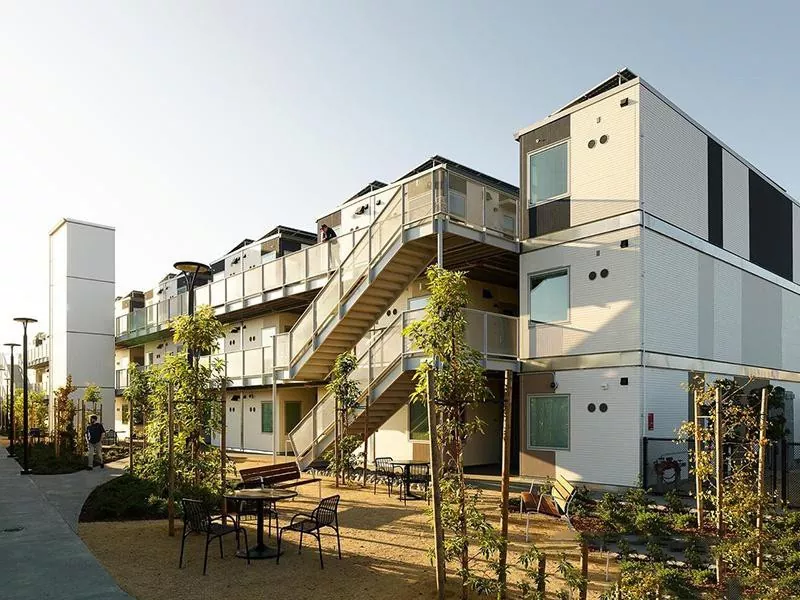 Kutheni le nto amakhaya e-Container eyindlela ehlakaniphile yokuphila ngoku?